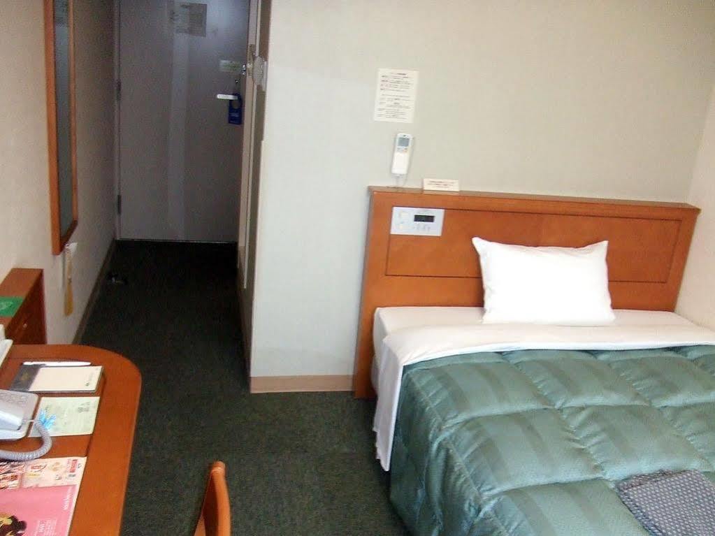 Hotel Route-Inn Fukaya Ekimae Exterior foto